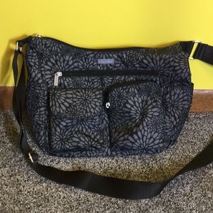 Baggallini Everyday crossbody gray floral purse
